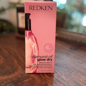 Redken Diamond Oil Glow Dry Pink Bottle SEALED, NWT.